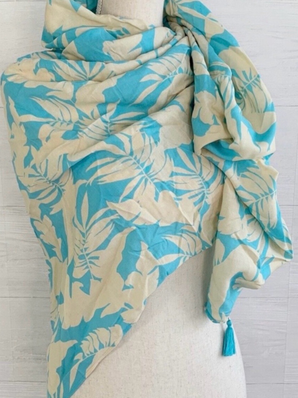 Endless summer throw